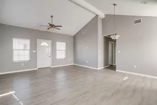 606 S Aquilla St, Itasca, TX 76055 - Photo 19