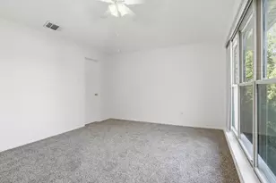 2931 Peninsula Way, Carrollton, TX 75007 - Photo 17