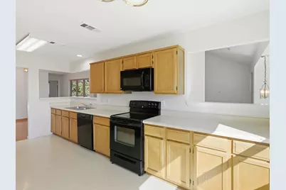 2931 Peninsula Way, Carrollton, TX 75007 - Photo 11