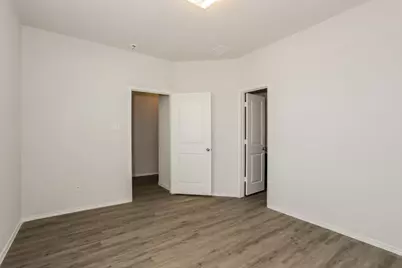 5513 Shore Point, Fort Worth, TX 76119 - Photo 7