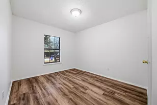 4238 Emerson Dr, Grand Prairie, TX 75052 - Photo 35