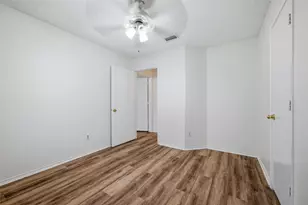 4238 Emerson Dr, Grand Prairie, TX 75052 - Photo 7