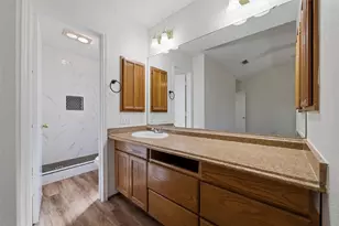 4238 Emerson Dr, Grand Prairie, TX 75052 - Photo 11