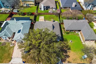 4238 Emerson Dr, Grand Prairie, TX 75052 - Photo 17