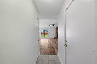 4238 Emerson Dr, Grand Prairie, TX 75052 - Photo 15