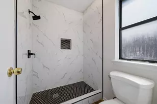 4238 Emerson Dr, Grand Prairie, TX 75052 - Photo 11