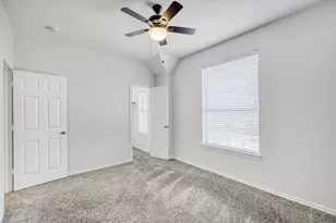 5532 Buckskin Dr, The Colony, TX 75056 - Photo 9