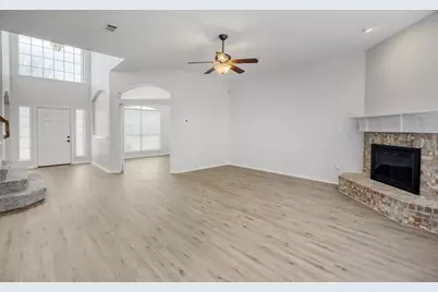 5532 Buckskin Drive, The Colony, TX 75056 - Photo 5