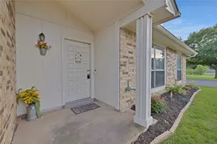 7357 Channelview Dr, Fort Worth, TX 76133 - Photo 3