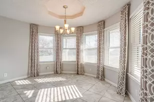 407 Llano Ct, Weatherford, TX 76087 - Photo 5