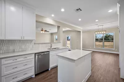 309 Fairway Parks Drive, Corsicana, TX 75110 - Photo 9