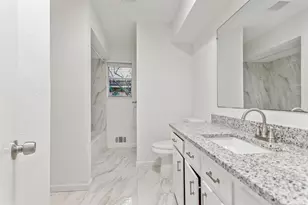 7551 Brentcove Cir, Dallas, TX 75214 - Photo 23