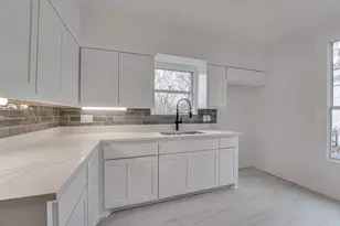 114 E Ross St, Waxahachie, TX 75165 - Photo 13