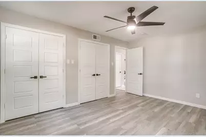 2536 Daisy Lane, Fort Worth, TX 76111 - Photo 27