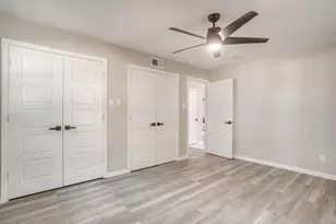 2536 Daisy Ln, Fort Worth, TX 76111 - Photo 27