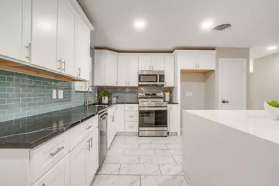 2536 Daisy Lane, Fort Worth, TX 76111 - Photo 19