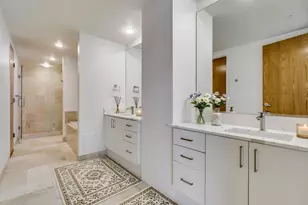 2011 Cedar Springs Rd, Dallas, TX 75201 - Photo 9