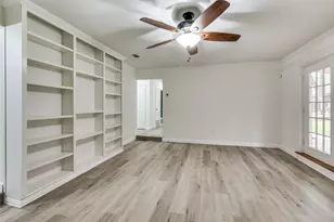 732 Danvers Ln, Mansfield, TX 76063 - Photo 13