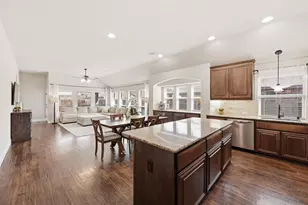 8805 Cassidy Ln, Aubrey, TX 76227 - Photo 7