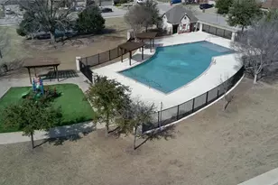 8805 Cassidy Ln, Aubrey, TX 76227 - Photo 37