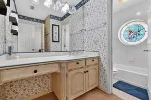 1704 S Bowen Rd, Pantego, TX 76013 - Photo 21