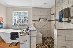 1704 S Bowen Rd, Pantego, TX 76013 - Photo 15