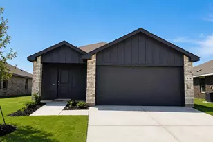 316 Trail Ct, Keene, TX 76059 - Photo 1