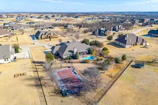 12532 Bella Vita Dr, Benbrook, TX 76126 - Photo 5