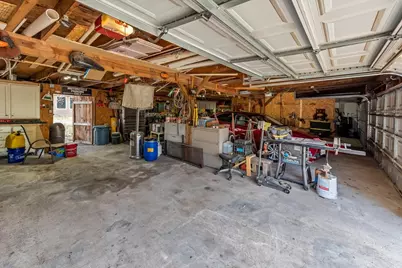 502 Bellevue Drive, Cleburne, TX 76033 - Photo 25