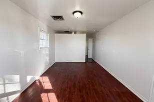 2200 Country Club Rd, Ennis, TX 75119 - Photo 5