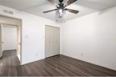 2212 Grapevine Lane, Carrollton, TX 75007 - Photo 23