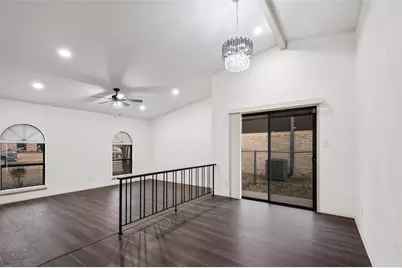 2212 Grapevine Lane, Carrollton, TX 75007 - Photo 9