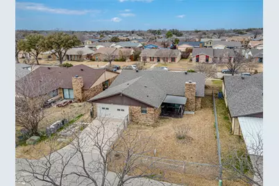 2212 Grapevine Lane, Carrollton, TX 75007 - Photo 37