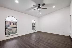 2212 Grapevine Ln, Carrollton, TX 75007 - Photo 7