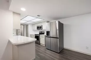 2212 Grapevine Ln, Carrollton, TX 75007 - Photo 17