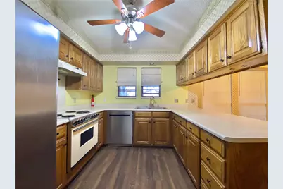 2820 Whitehurst Drive, Fort Worth, TX 76133 - Photo 9