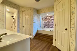 2820 Whitehurst Dr, Fort Worth, TX 76133 - Photo 17