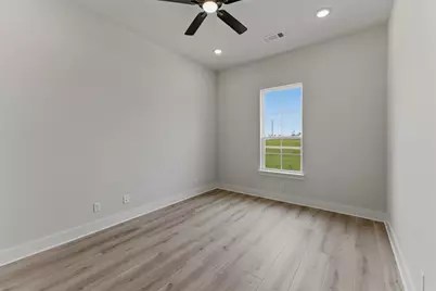 2204 Continent Court, Krum, TX 76249 - Photo 7