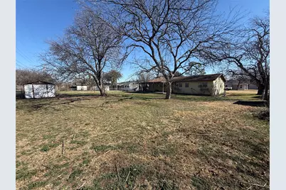 418 Pecan Street, Clyde, TX 79510 - Photo 15