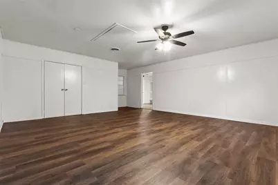 501 Franklin Drive, Euless, TX 76040 - Photo 11