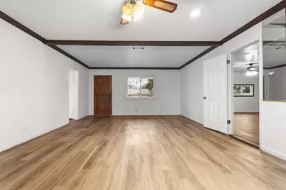 501 Franklin Drive, Euless, TX 76040 - Photo 9