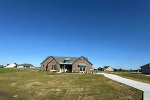 2208 Continent Ct, Krum, TX 76249 - Photo 1