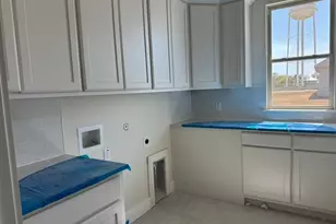 2208 Continent Ct, Krum, TX 76249 - Photo 9