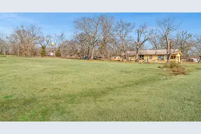 5366 Farm Road 2573, Clarksville, TX 75426 - Photo 15