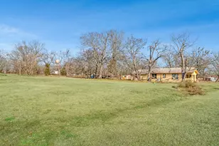 5366 Farm Rd 2573, Clarksville, TX 75426 - Photo 15