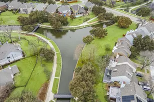 9716 W Valley Ranch Pkwy, Irving, TX 75063 - Photo 5