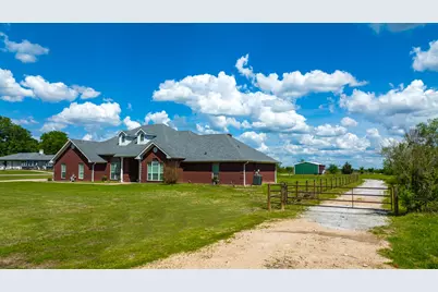 1083 County Road 2400, Mt Pleasant, TX 75455 - Photo 27