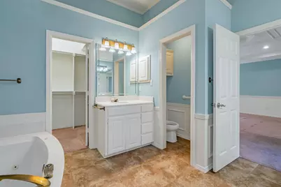 2219 Le Mans Drive, Carrollton, TX 75006 - Photo 21