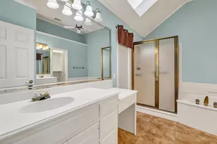 2219 Le Mans Dr, Carrollton, TX 75006 - Photo 21