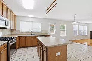 412 Magnolia Dr, Fate, TX 75087 - Photo 11